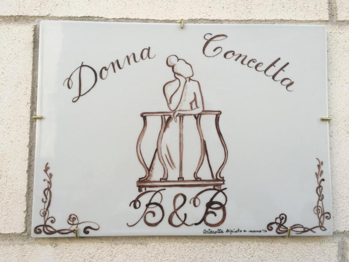 Donna Concetta Casa Vacanze Феллине Экстерьер фото
